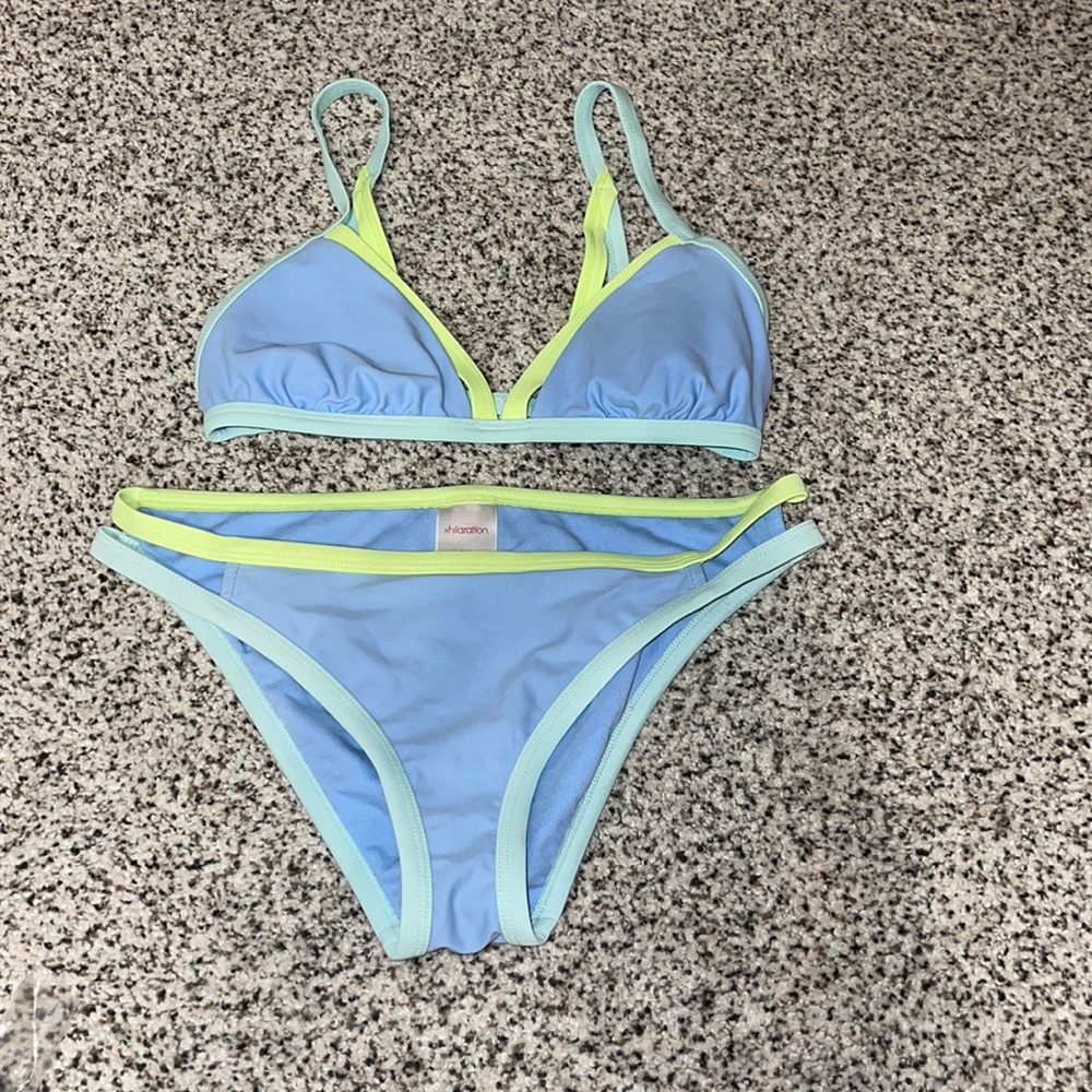 Bikini set!